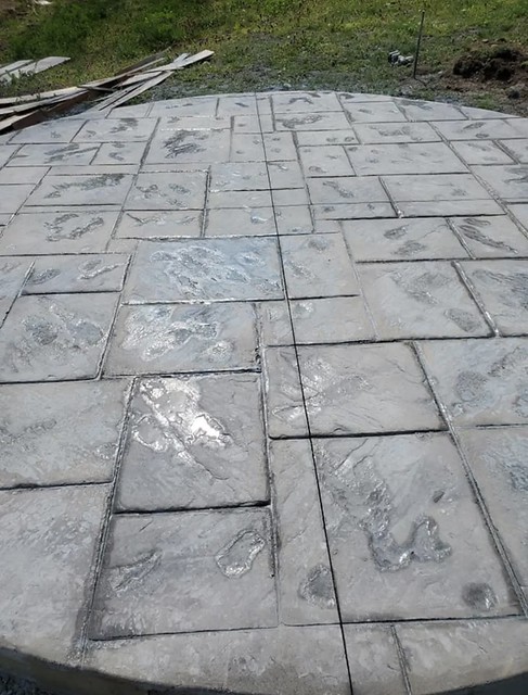 Round Stamped Concrete Patio