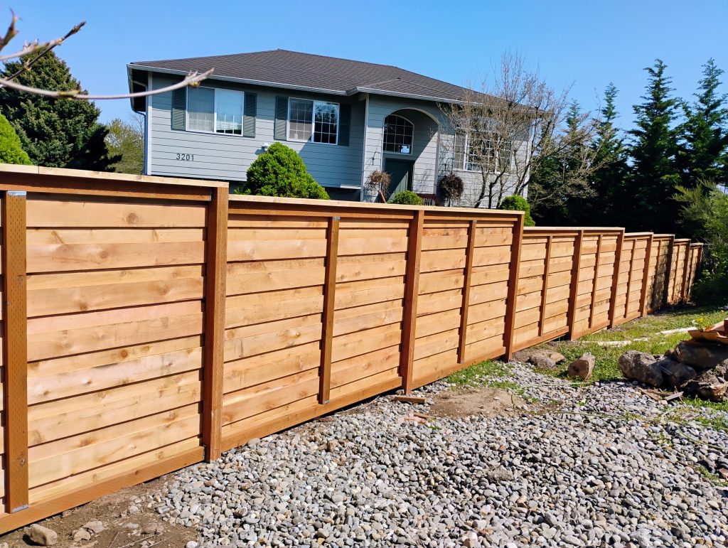 Horizontal Cedar Fence with 4x4 Posts and Cedar Caps